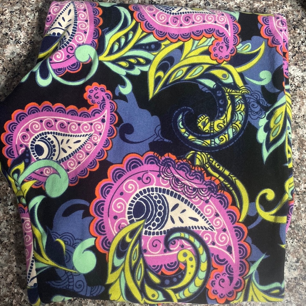 Lularoe leggings…TC never worn! Gorgeous paisley